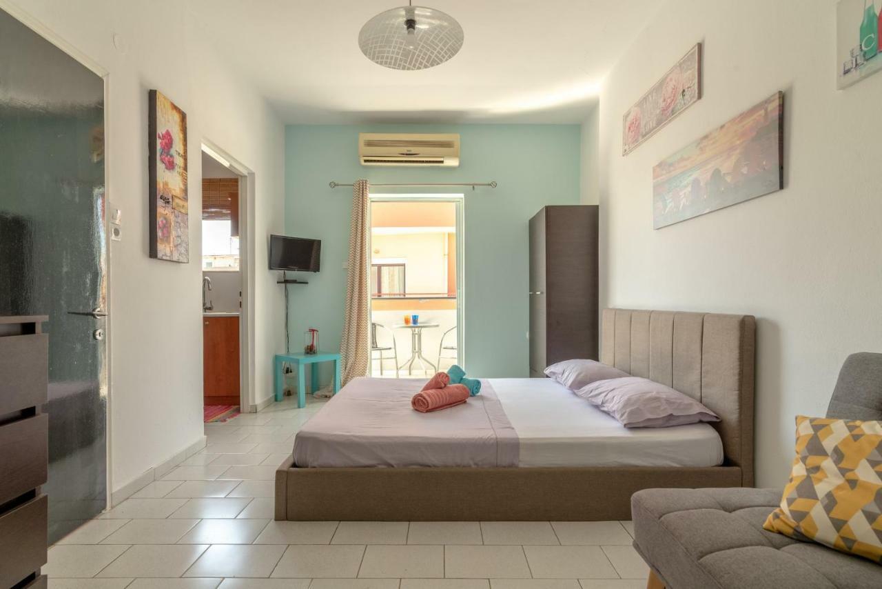 3Rd Floor Apartment Next To The Beachfront Heraklion  Bagian luar foto