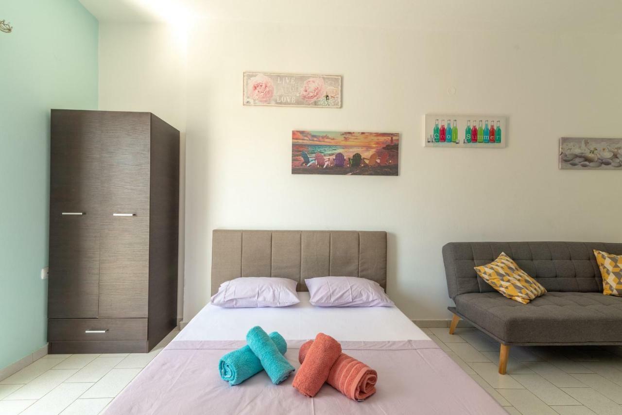 3Rd Floor Apartment Next To The Beachfront Heraklion  Bagian luar foto